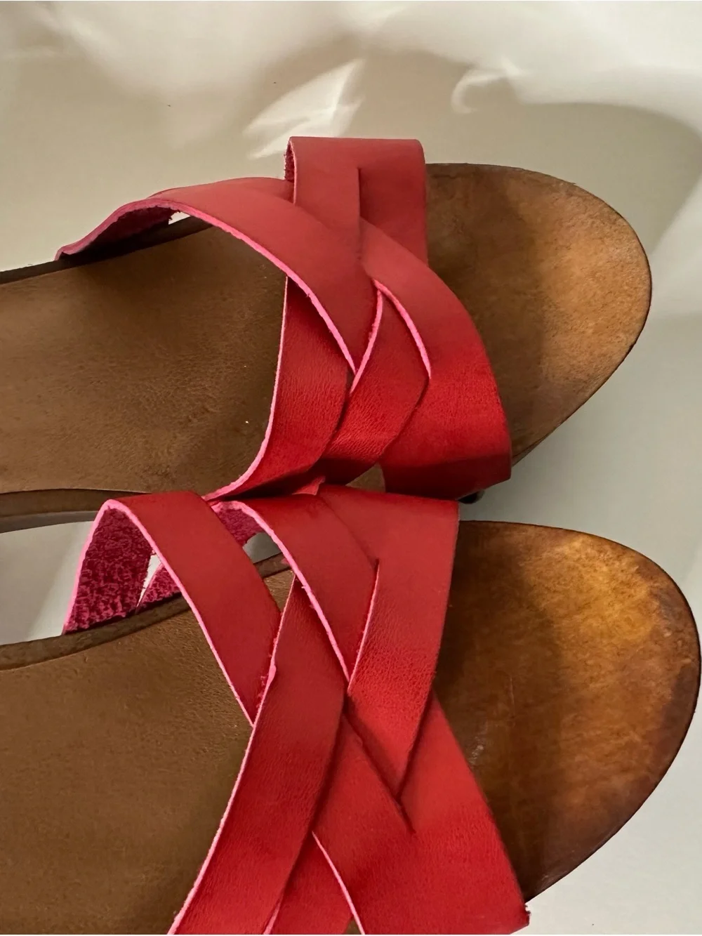 Madden Girl Women's 10  Red Platform Block Cognac Heel Sandals Roosey Shoe